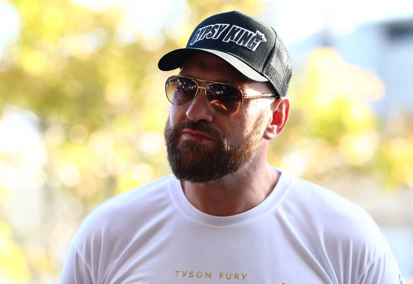 "Портит себя плохими решениями": Экс-соперник Усика наехал на Фьюри