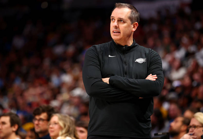 Екс-тренер Лейкерс незабаром очолить Фінікс