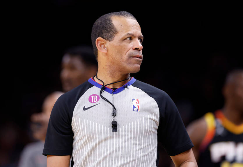 Суддя, який перебуває під розслідуванням НБА, не працюватиме на матчах Денвера та Майамі