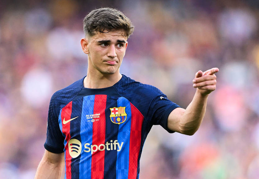 Барселоне позволили зарегистрировать новый контракт и номер Гави