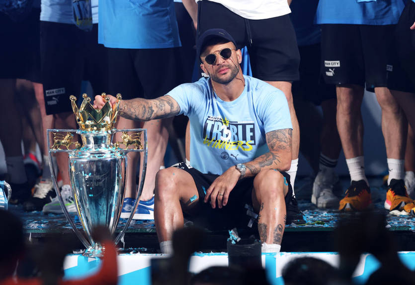 Бавария и Манчестер Сити уверены в сделке по Уокеру