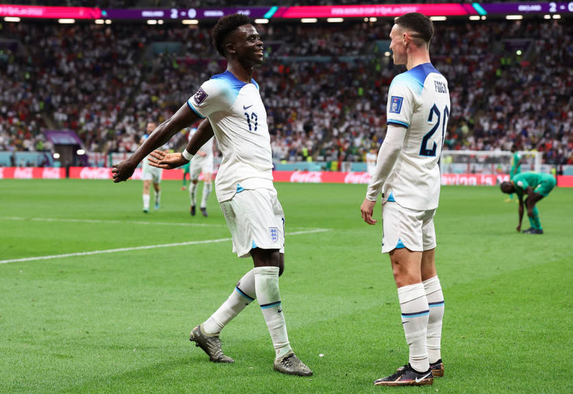 Прямо в яблучко: Фоден виконав незвичайний челендж, який поставив йому Сака