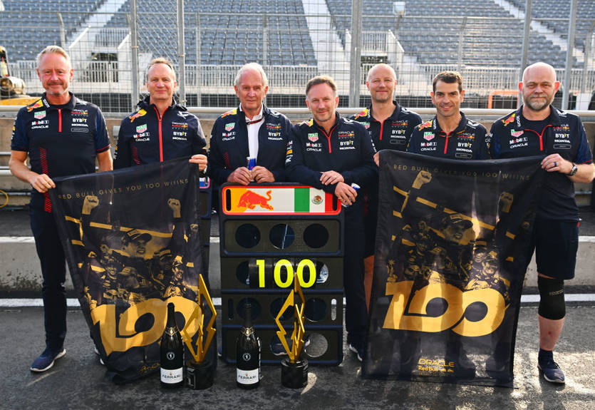 Победа на Гран-при Канады стала для Ред Булл сотой в Формуле 1