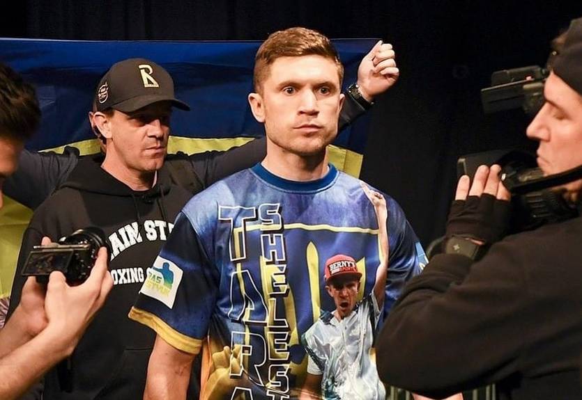 Шелестюк провел спарринг с Камбососом