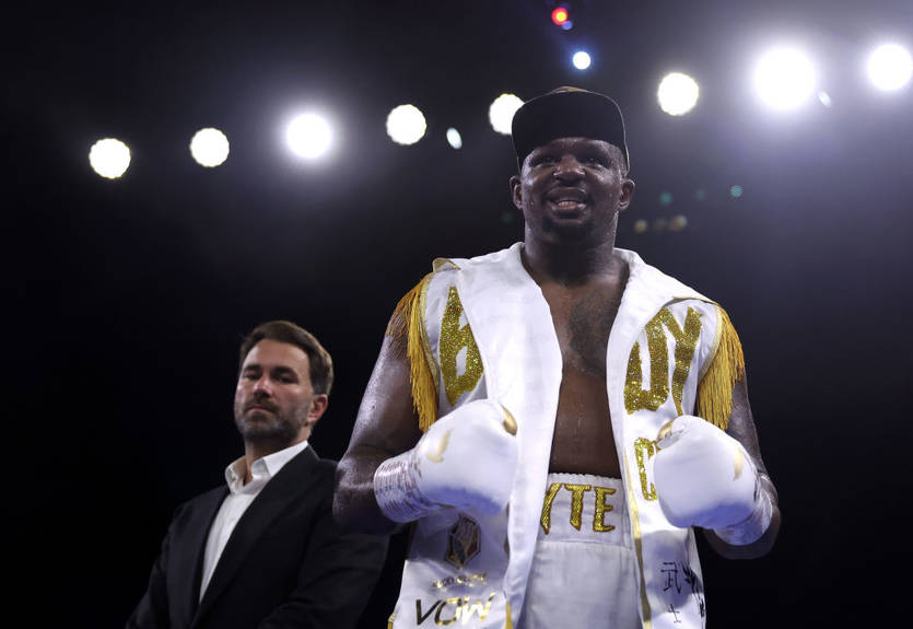 "Хочу драться": Уайт утверждает, что не отвергал предложение о поединке с Джошуа