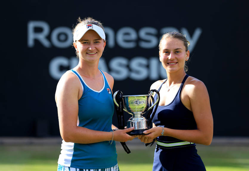 Костюк вместе с Крейчиковой выиграла парный турнир в Бирмингеме Костюк вместе с Крейчиковой выиграла парный турнир в Бирмингеме