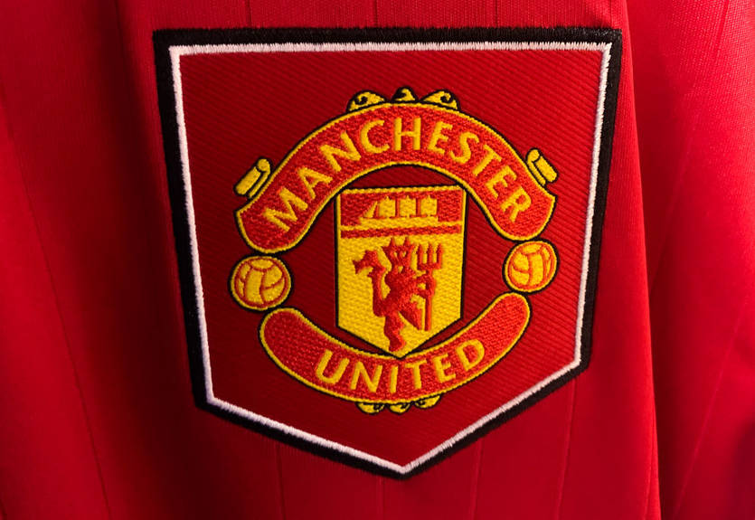 Манчестер Юнайтед презентовал новую домашнюю форму на сезон-2023/24 Манчестер Юнайтед презентовал новую домашнюю форму на сезон-2023/24