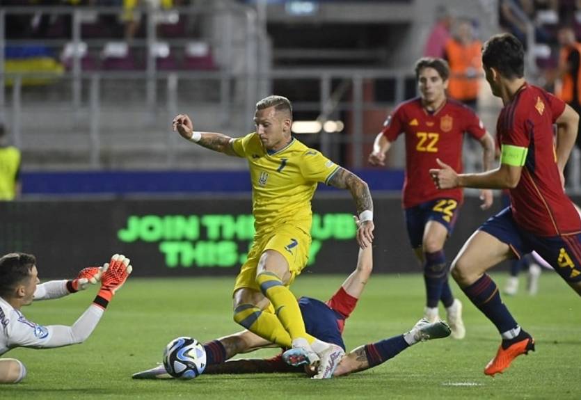 Украина на последних минутах упустила победу над Испанией на молодежном Евро-2023