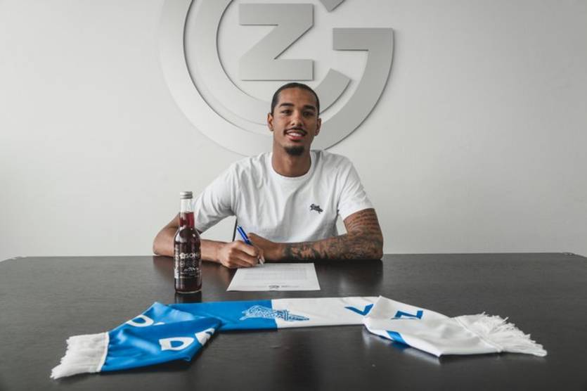 фото Грасгоппер