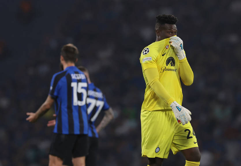 Манчестер Юнайтед согласовал личный контракт с кипером Интера