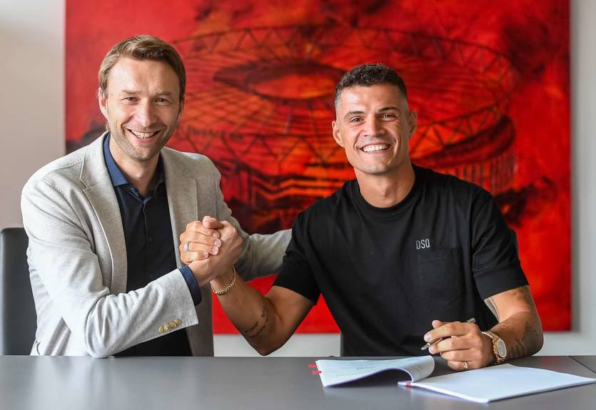 Официально: Джака - игрок леверкузенского Байера