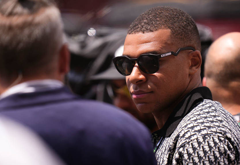 Мбаппе: ПСЖ - розділена команда, розділений клуб Мбаппе: ПСЖ - розділена команда, розділений клуб