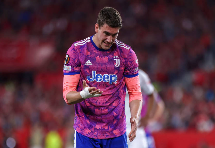 Ключевой форвард Ювентуса назвал клубам условие, при котором готов к ним перейти