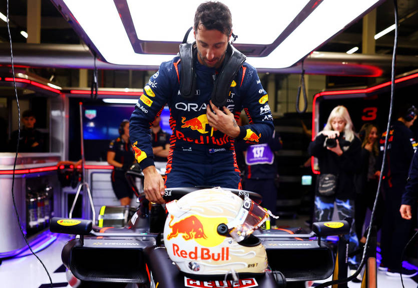 Ред Булл не планує повертати Ріккардо за кермо боліда Ред Булл не планує повертати Ріккардо за кермо боліда