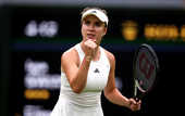 Свитолина в трех сетах обыграла Швентек и вышла в полуфинал Уимблдона