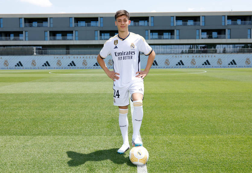 Президент Барселоны рассказал, как они позволили Реалу перехватить турецкого вундеркинда Президент Барселоны рассказал, как они позволили Реалу перехватить турецкого вундеркинда