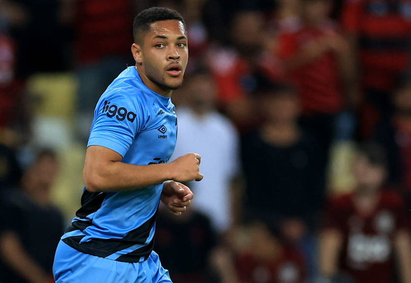 Барселона оголосила про підписання форварда Атлетіко Паранаенсе