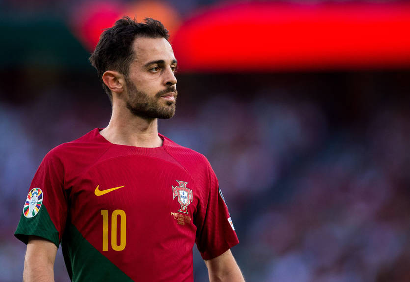 Один із лідерів Манчестер Сіті відклав переїзд до Саудівської Аравії заради Барселони. Один із лідерів Манчестер Сіті відклав переїзд до Саудівської Аравії заради Барселони.