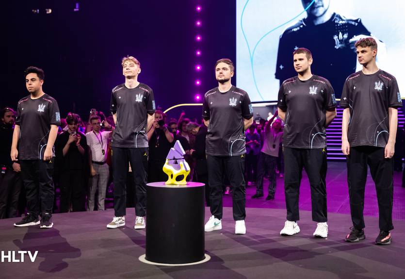 Украинцы из Monte получили разрешение на выезд за границу Украинцы из Monte получили разрешение на выезд за границу