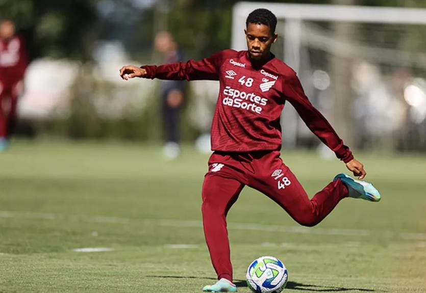 Шахтар підпише бразильського захисника, замішаного у справі про договірні матчі - джерело Шахтар підпише бразильського захисника, замішаного у справі про договірні матчі - джерело