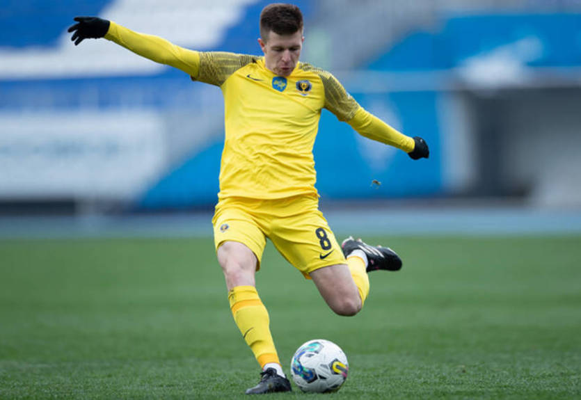 Основний півзахисник Дніпра-1 відновився від травми