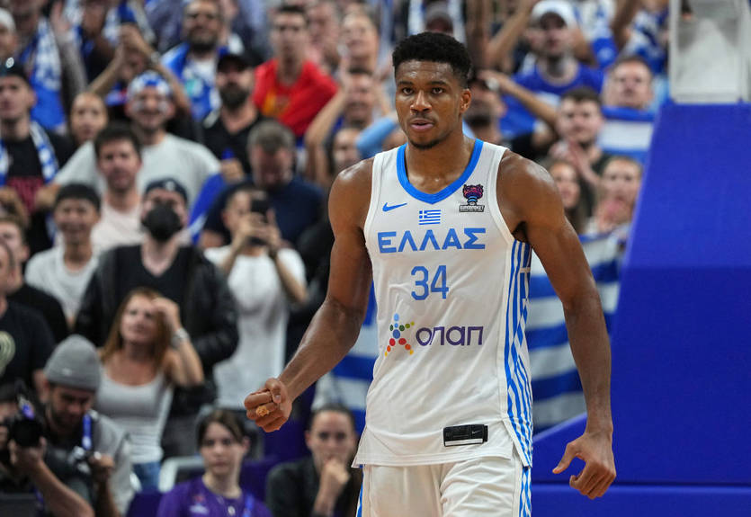 Яннис, несмотря на травму, попал в расширенную заявку Греции на ЧМ-2023