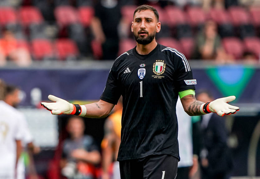 Вратаря ПСЖ ограбили и попытались похитить Вратаря ПСЖ ограбили и попытались похитить