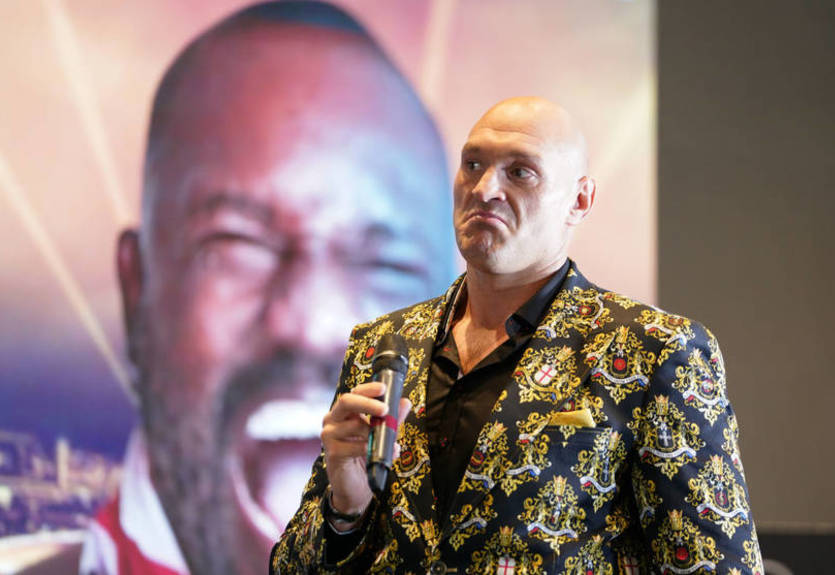 "Клоун, який утримує пояс": Хантер розкритикував Ф'юрі