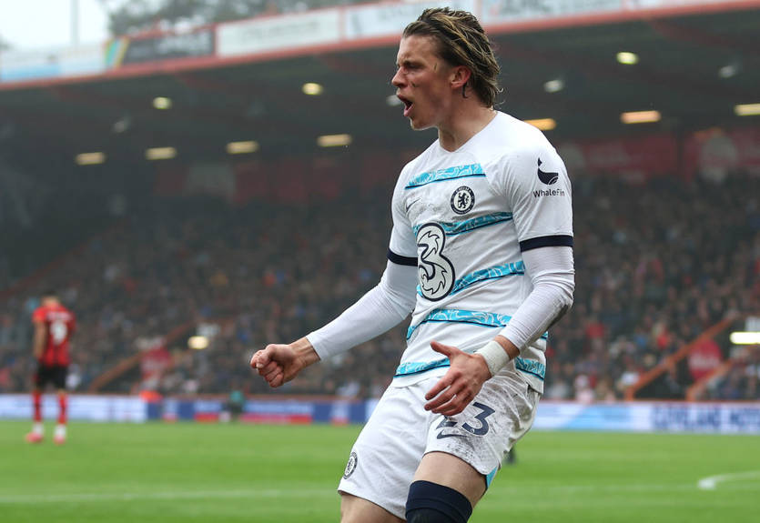 Челси отказался продавать в Вест Хэм своего талантливого полузащитника