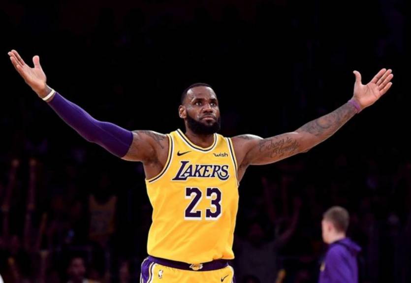 ЛеБрон може стати власником команди з Лас-Вегаса під час розширення НБА ЛеБрон може стати власником команди з Лас-Вегаса під час розширення НБА