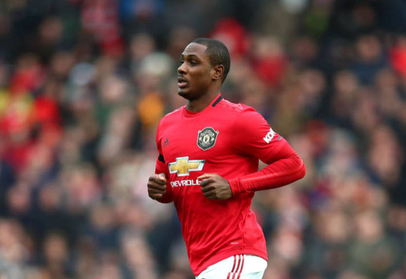 Экс-форвард Манчестер Юнайтед признался, что все едут в Саудовскую Аравию за деньгами