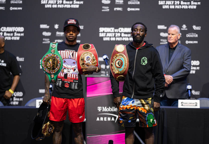 Кроуфорд - Спенс: палка битва поглядів