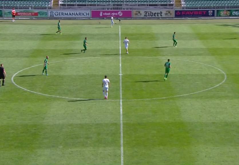 Гравець Оболоні отримав жовту картку на першій хвилині нового сезону Гравець Оболоні отримав жовту картку на першій хвилині нового сезону