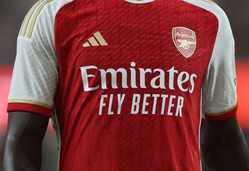 Арсенал продовжив контракт зі своїм титульним спонсором