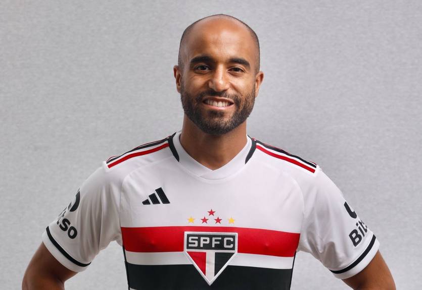 Экс-игрок ПСЖ и Тоттенхэма спустя десять лет вернулся в Сан-Пауло Экс-игрок ПСЖ и Тоттенхэма спустя десять лет вернулся в Сан-Пауло