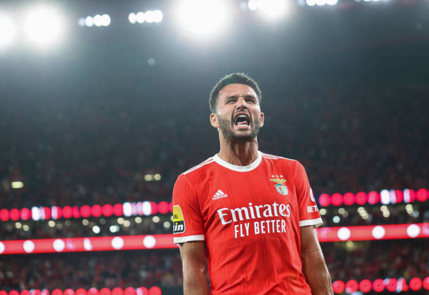 ПСЖ хочет арендовать форварда Бенфики, чтобы обойти ФФП ПСЖ хочет арендовать форварда Бенфики, чтобы обойти ФФП