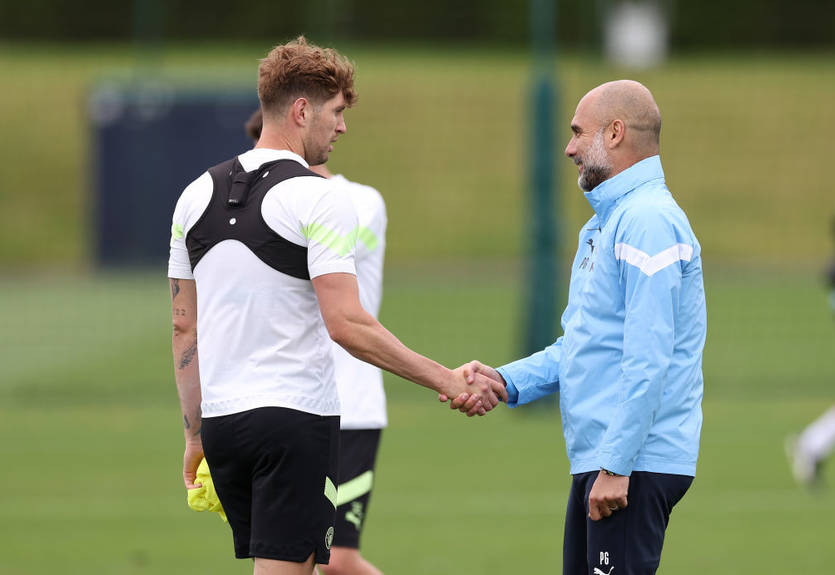 Стоунз - о Гвардиоле: Пеп заново изобрел мой мозг