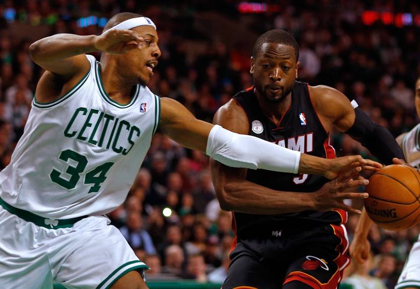 "Безкоштовно живу у його голові": Двейн Вейд поставив на місце невгамовного Пола Пірса "Безкоштовно живу у його голові": Двейн Вейд поставив на місце невгамовного Пола Пірса