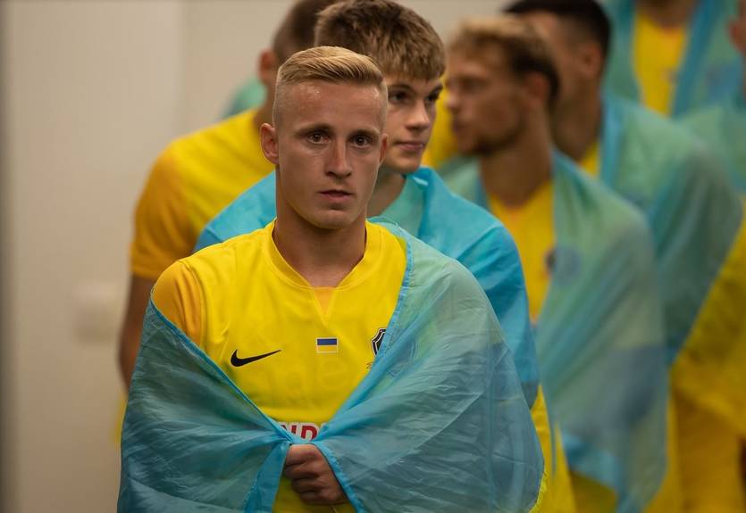 Перед матчем Славія - Дніпро-1 відбудеться акція на підтримку України Перед матчем Славія - Дніпро-1 відбудеться акція на підтримку України