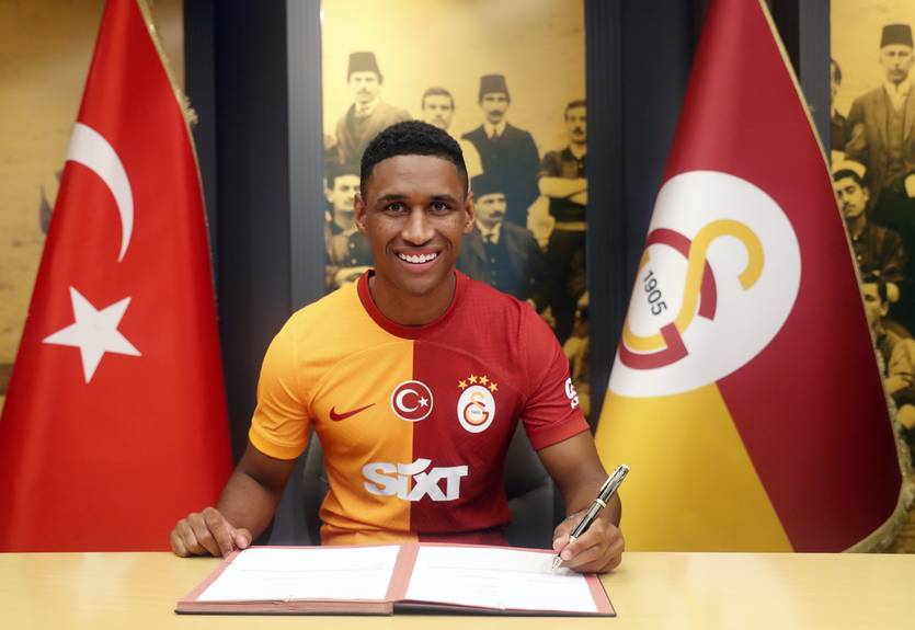 Турецкий гранд объявил о подписании легионера Шахтера