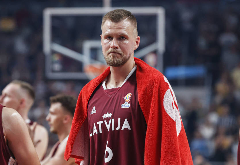 Порзінгіс не зіграє на чемпіонаті світу-2023 через травму Порзінгіс не зіграє на чемпіонаті світу-2023 через травму