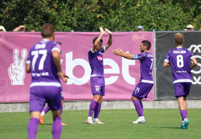 ЛНЗ - Полісся: онлайн-трансляція матчу чемпіонату України ЛНЗ - Полісся: онлайн-трансляція матчу чемпіонату України