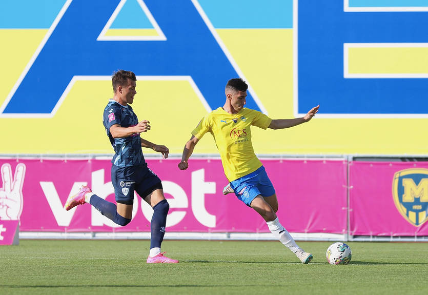 Металлист 1925 обыграл Минай, забив гол из офсайда