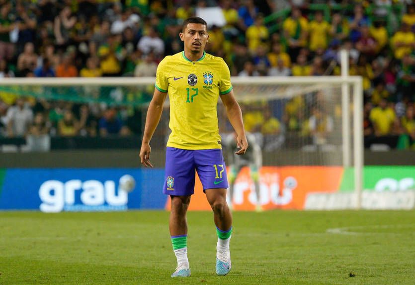 Клуб из Бразилии отказался продавать своего полузащитника в Ливерпуль