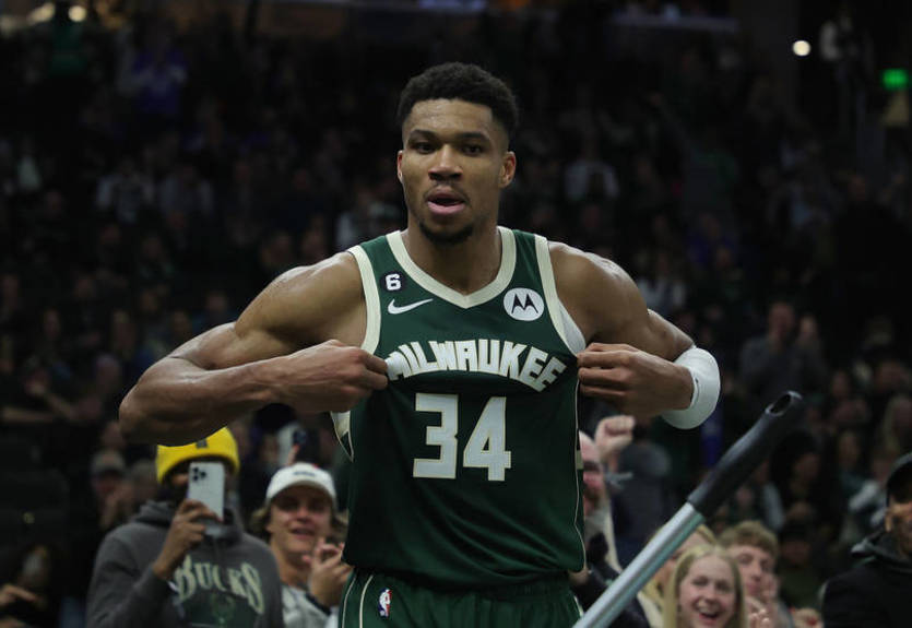 Яннис назвал условие, при котором не будет подписывать контракт с Милуоки