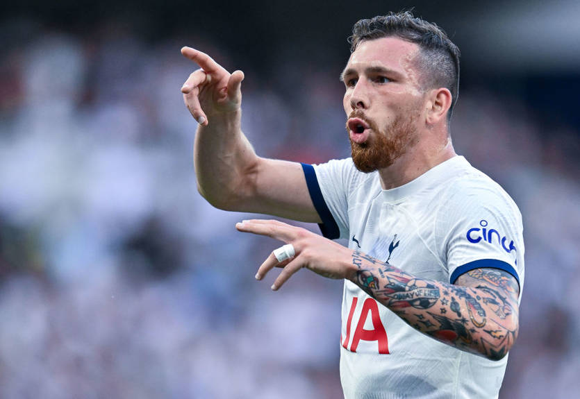 Тоттенхэм предложил Манчестер Юнайтед игрока, от которого клуб хочет избавиться