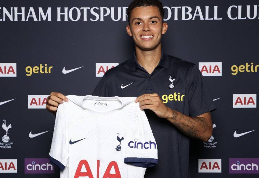 Тоттенгем майже за 50 млн фунтів підписав гравця Ноттінгем Форест Тоттенгем майже за 50 млн фунтів підписав гравця Ноттінгем Форест