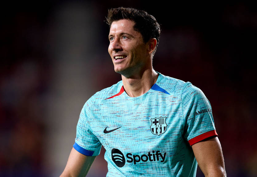 Хави заступился за Левандовски после многочисленной критики