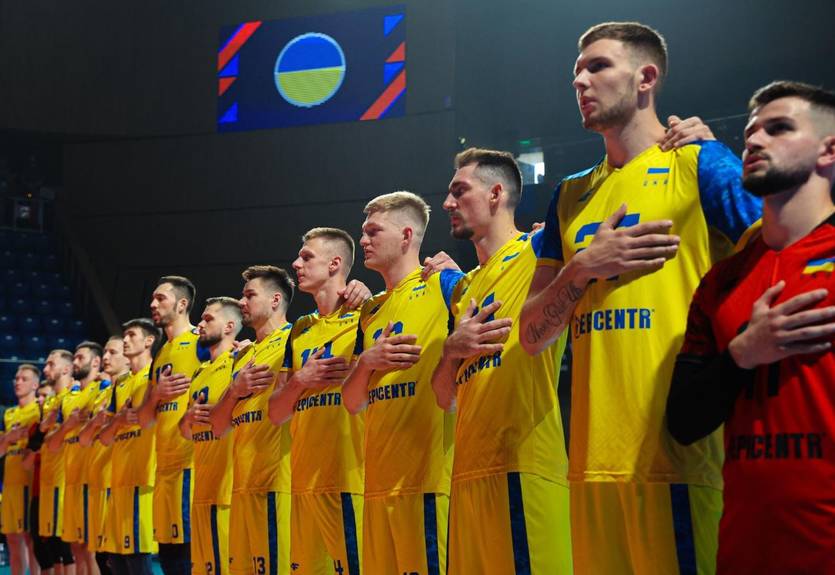 Украина одержала первую победу на Евро-2023 по волейболу