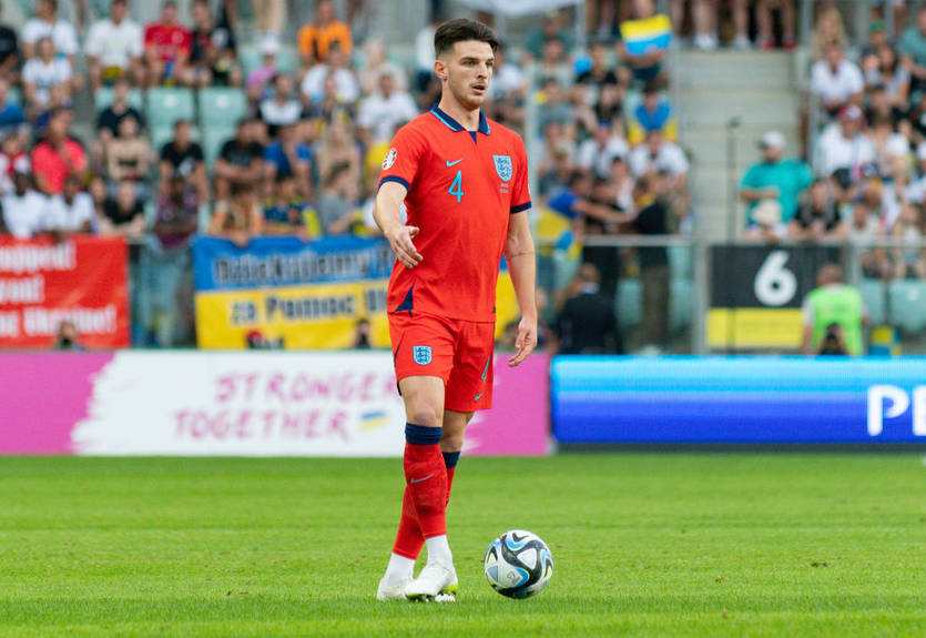 "Слава Україні": Хавбек сборной Англии выучил первую фразу на украинском языке